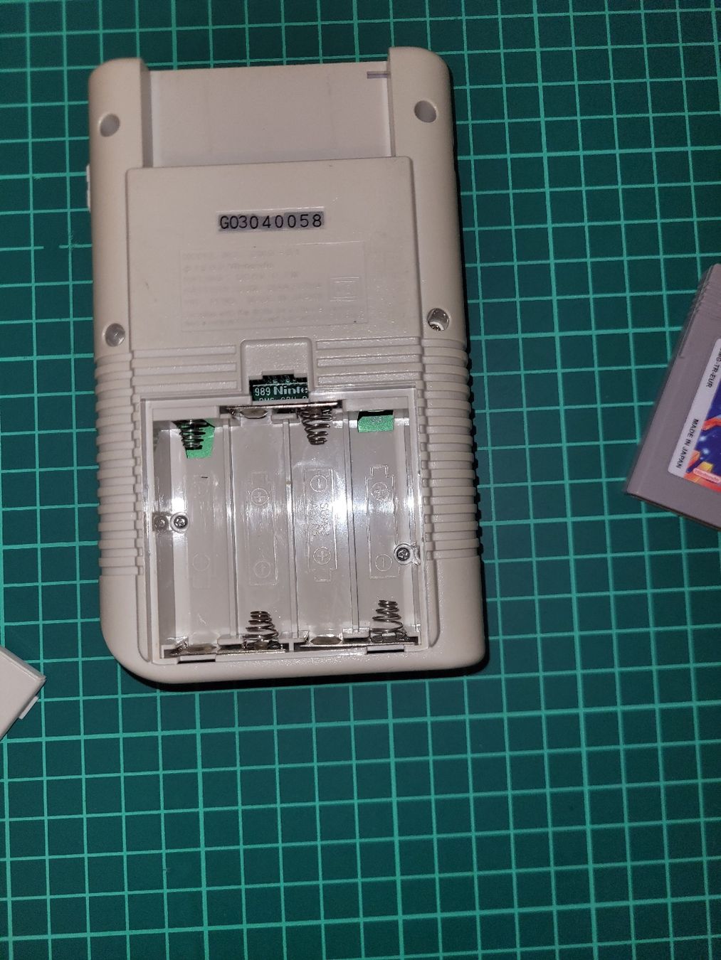 Nintendo Console: Nintendo Game Boy Original with Tetris - Great Value! – Usato da Meyrin venduto da Retro-GZ 4