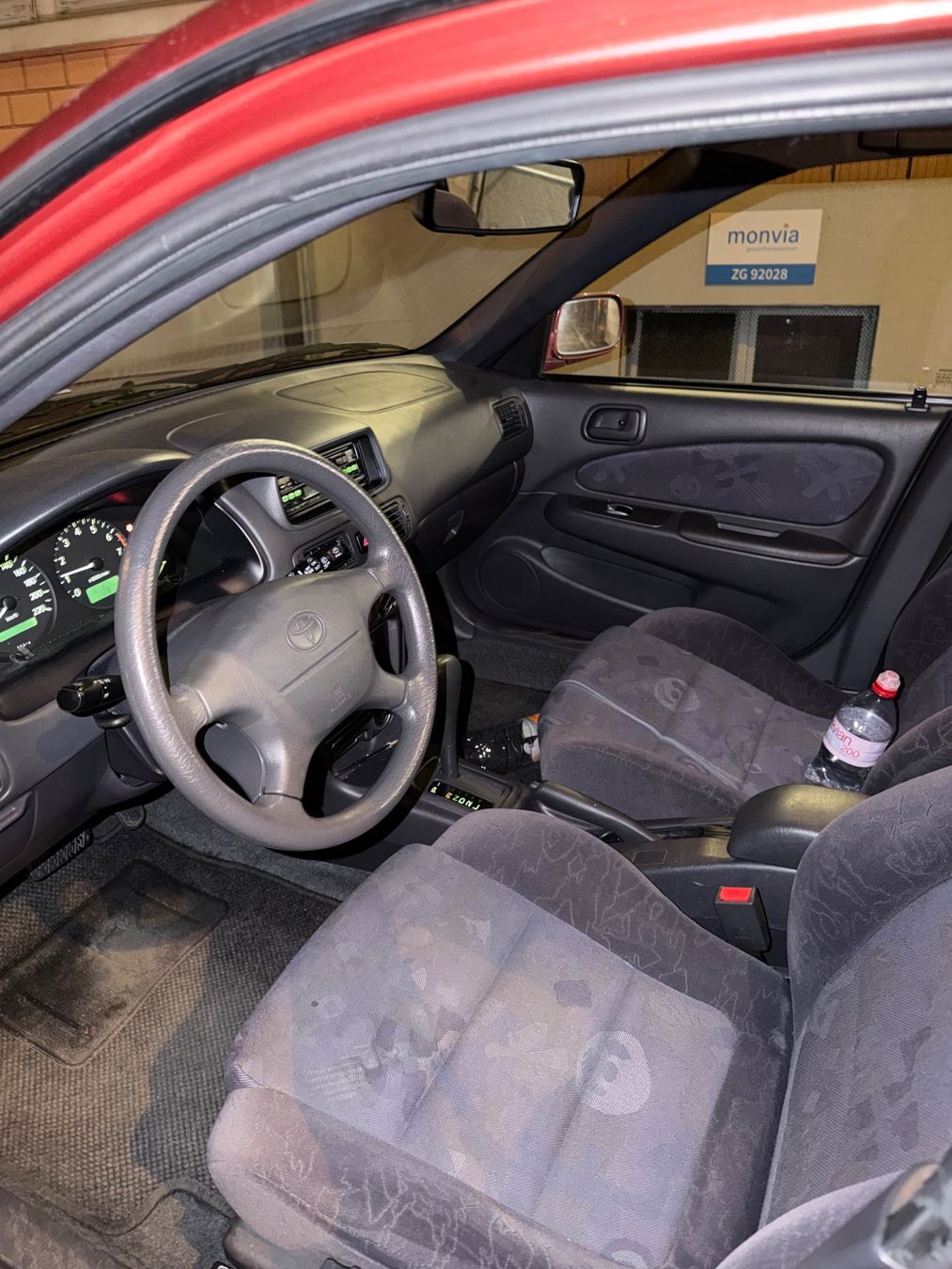 Toyota Automobili: TOYOTA Corolla 1.6 LB – Usato da Luzern venduto da General_hussein 4