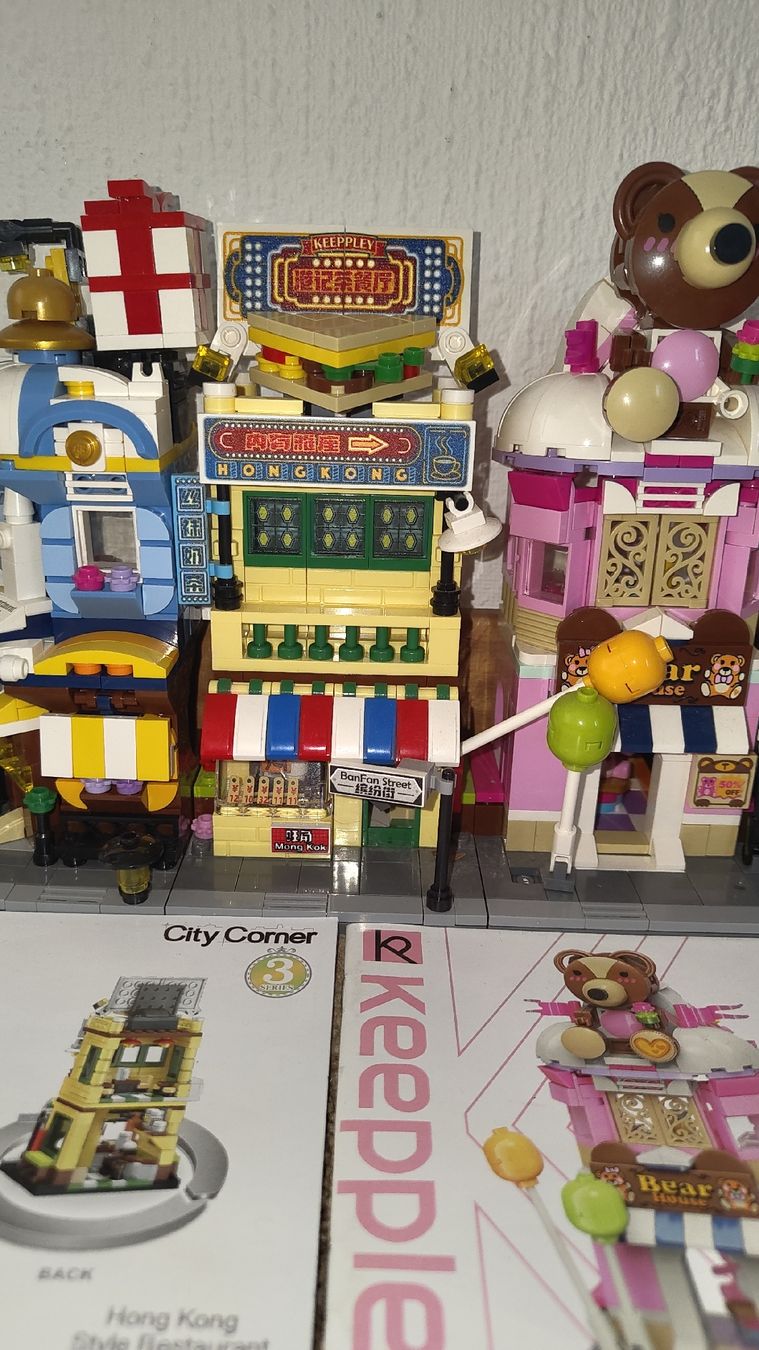 Kit di costruzioni: Keeppley City Corner Building Blocks 8 Sets  – Usato da Glattbrugg venduto da har_jgc7 8