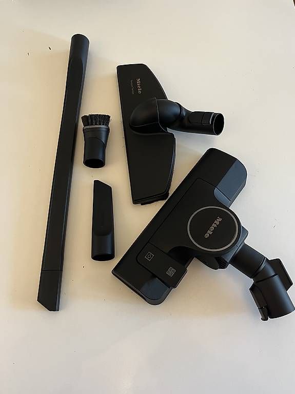 Staubsauger & Zubehör: Miele Staubsauger Zubehör Set – Gebraucht aus Schöftland von Romina-Haexli 2