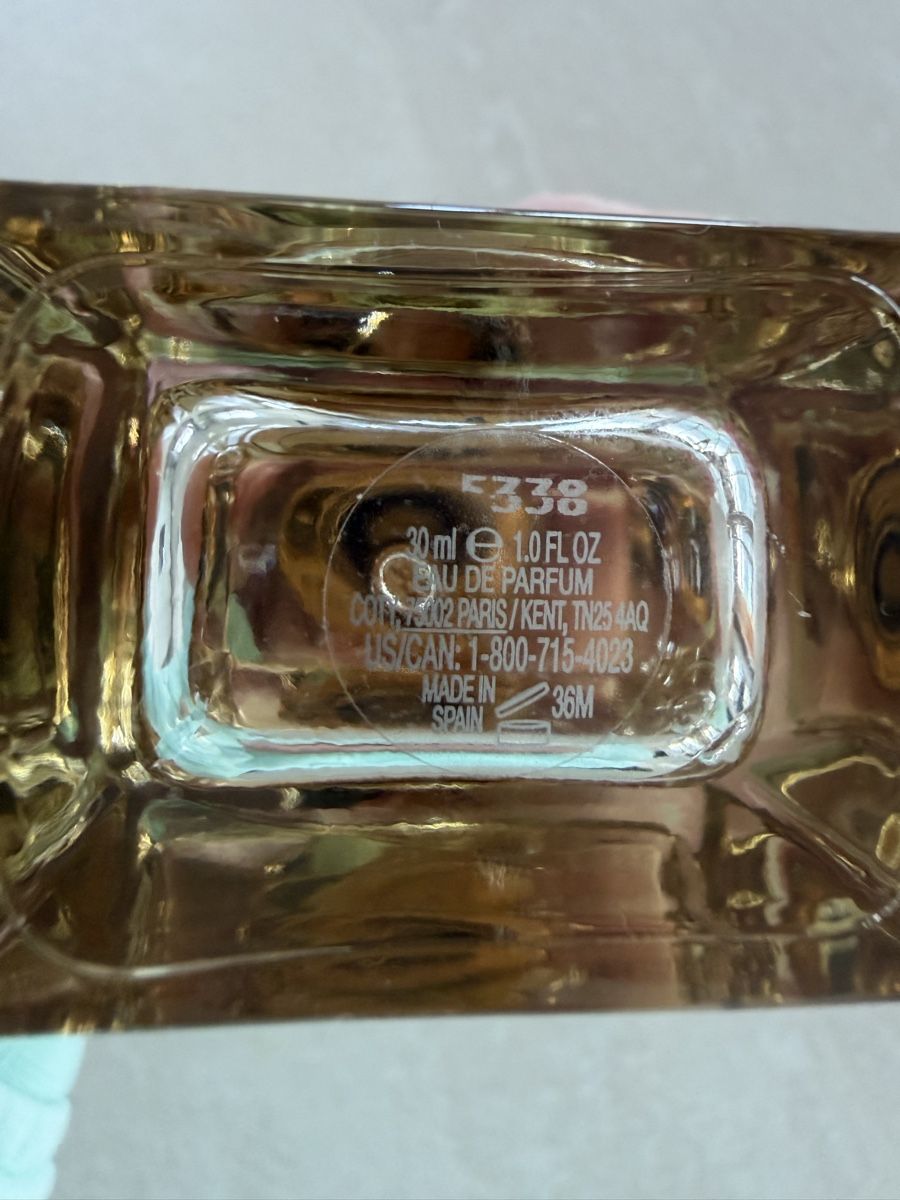 Burberry Profumi & Eau de Toilette: Burberry Goddess Eau de Parfum 30 ml – Usato da Niederried Interl venduto da robbie74 2