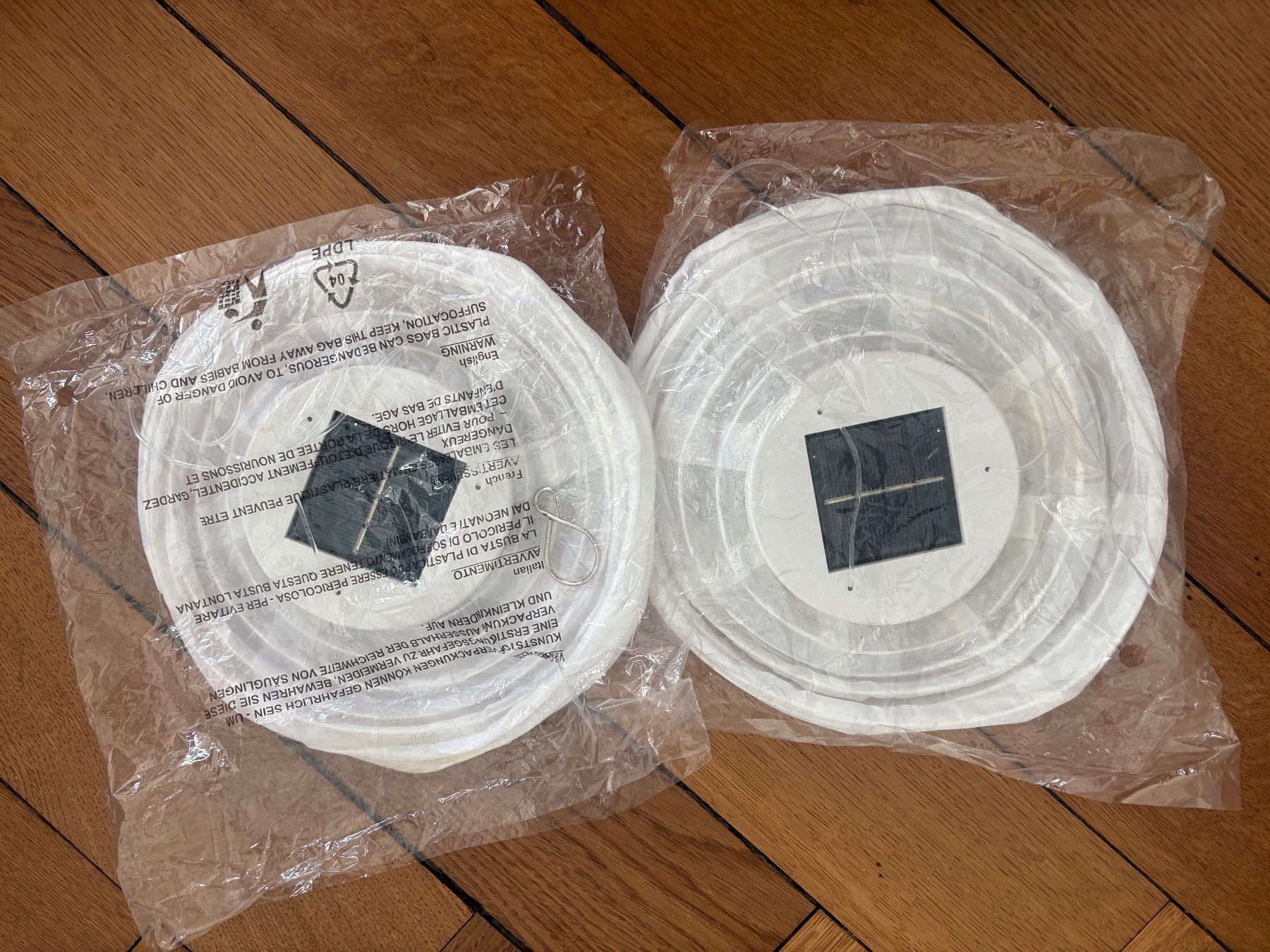 Lanterne: 2x Solar Lampions NEU – Nuovo e nell'imballaggio originale da Zürich venduto da triangular 3