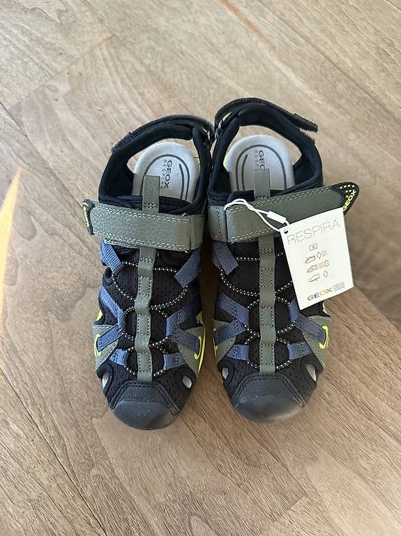 Scarpe per ragazzi: Geox Gr 34 – Usato da Uitikon Waldegg venduto da don_felipe