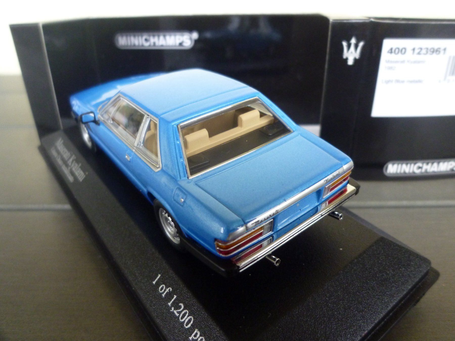 Minichamps Modellini d'auto: Maserati Kyalami (1982) – Nuovo e nell'imballaggio originale da Flawil venduto da Imperiosud 3