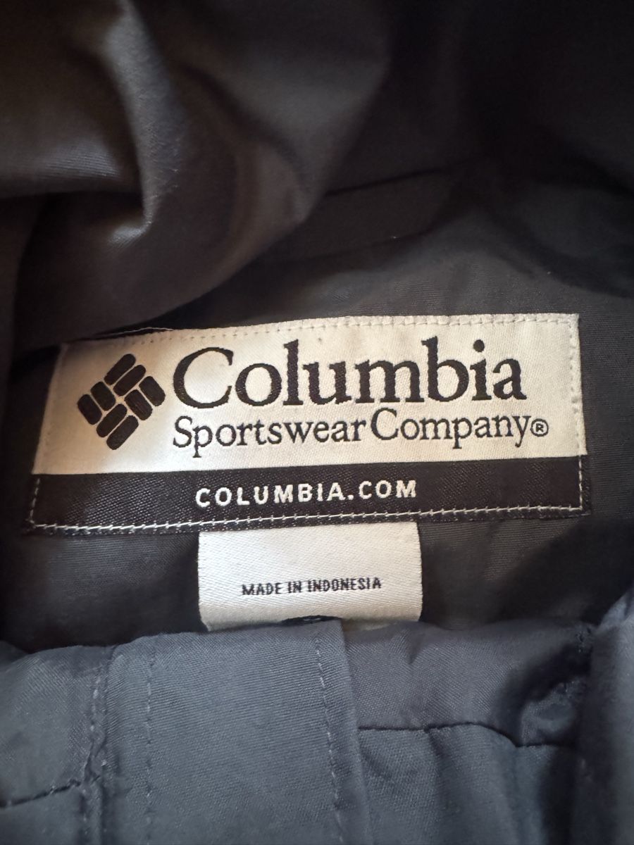 Columbia Jacken: Columbia Jacke Schwarz | Gr. M – Gebraucht aus Biel-Benken BL von tsb_collector 4