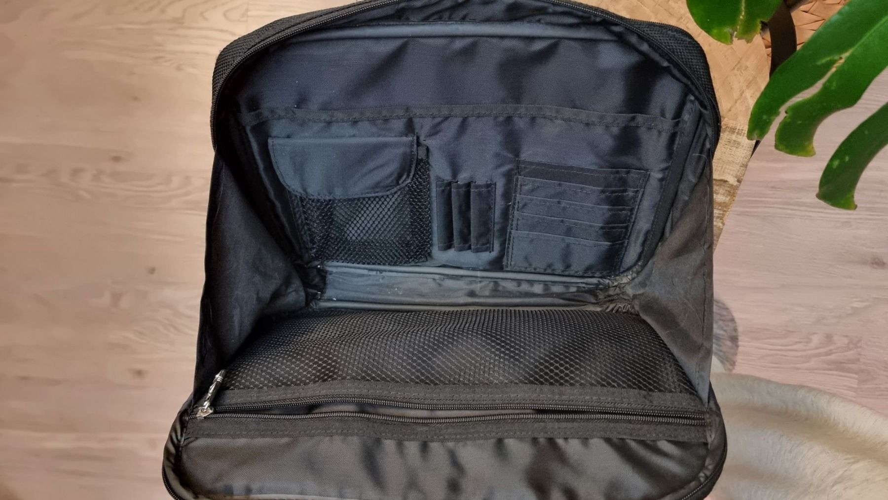 Koffer & Taschen: Laptoptasche Aktentasche Schutztasche Cover Case Notebookbag – Gebraucht aus Wettingen von ray_boccia 1