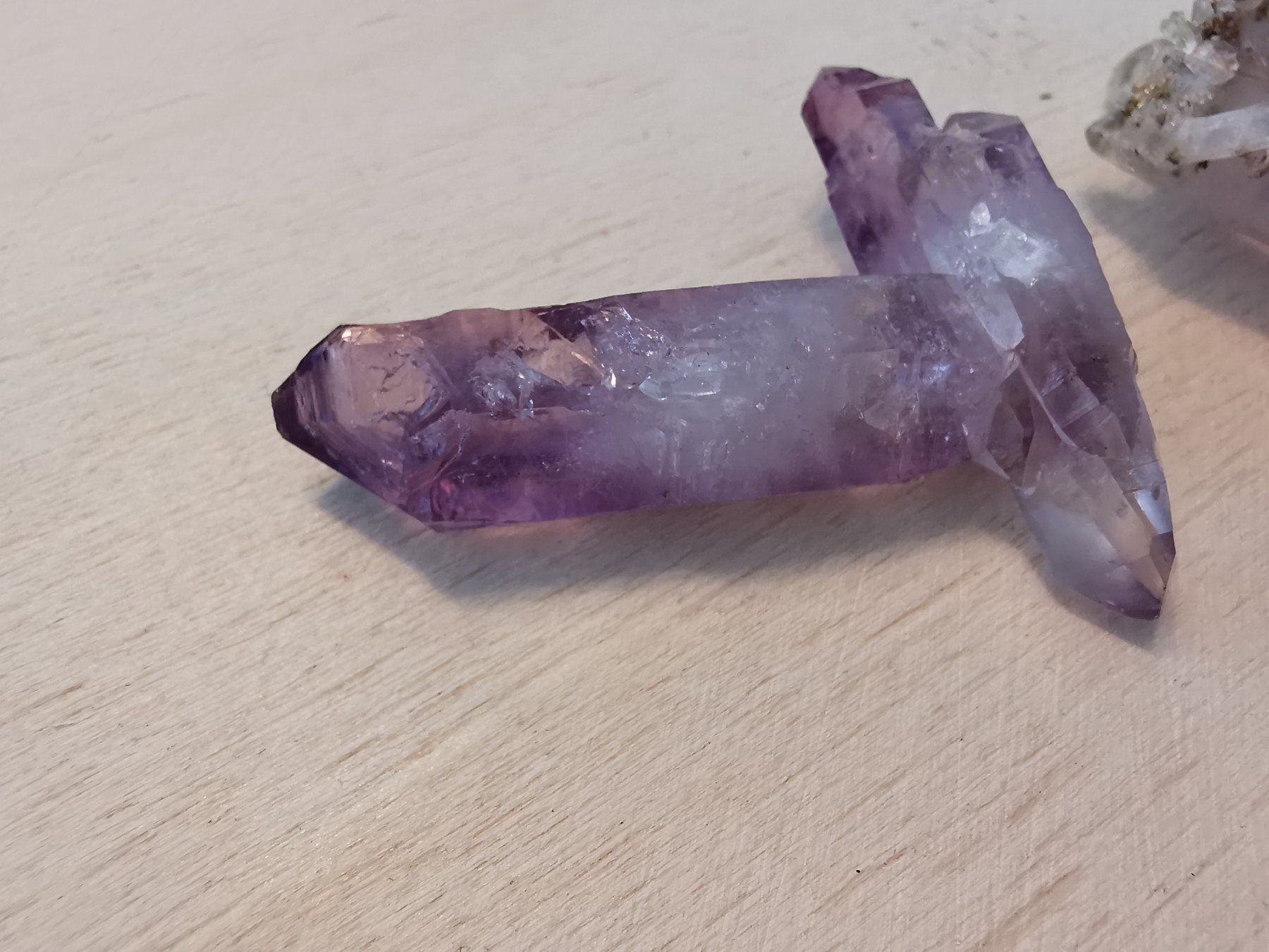 Mineralien & Heilsteine: 2 Stk interessante Amethyste - Stufe / Doppelender – Neu und originalverpackt aus Dierikon von Buntspecht-10 5