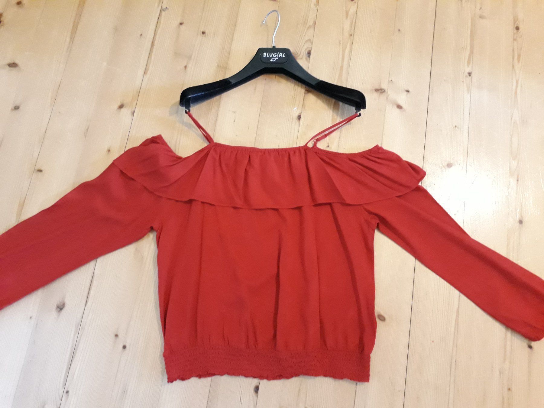 H&M Camicette, T-shirt & Top: Rotes Shirt – Nuovo (secondo la descrizione) da Basel venduto da mon_7m8h