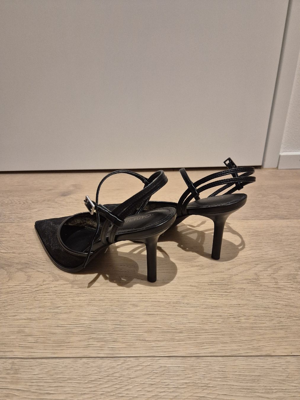Scarpe da donna: Damenschuhe Pumps schwarz Leo-Muster Grösse 38 – Nuovo (secondo la descrizione) da Bürglen TG venduto da Isa_x4 2