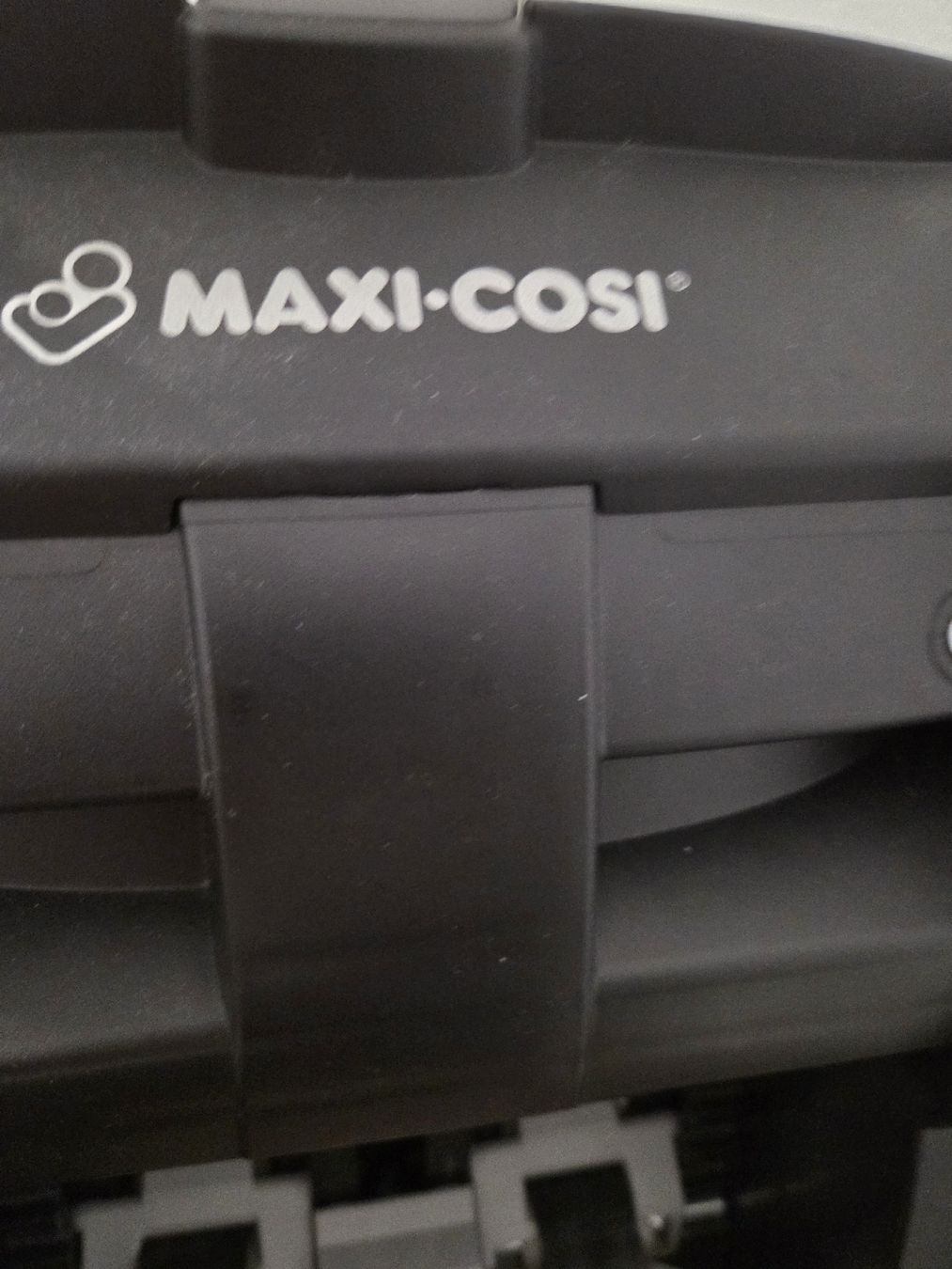 Maxi-Cosi Seggiolini per auto: Maxi Cosi  Autositz, 9-18kg, Grau, gebraucht – Usato da Trasadingen venduto da sar_66tj 4
