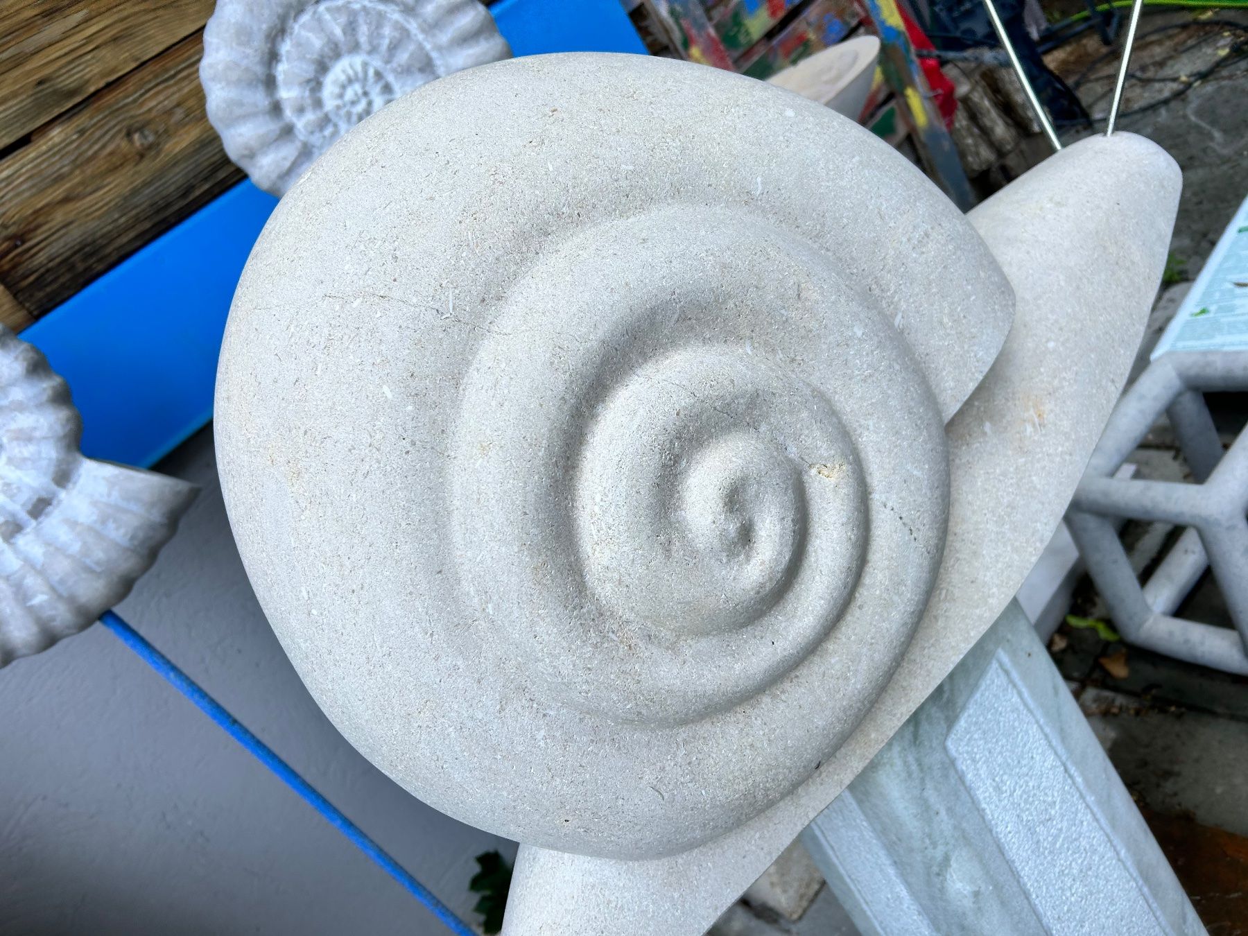 Sculture & Statue: Skulptur SCHNECKE Kalkstein – Nuovo e nell'imballaggio originale da Laufen venduto da Trendmarket 2
