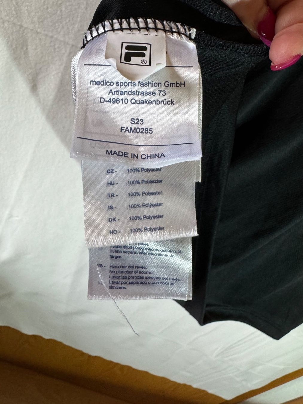 Fila Maglioni & Felpe: Kapuzenshirt von Fila Gr. L – Usato da Grosswangen venduto da second_hand_dress 8