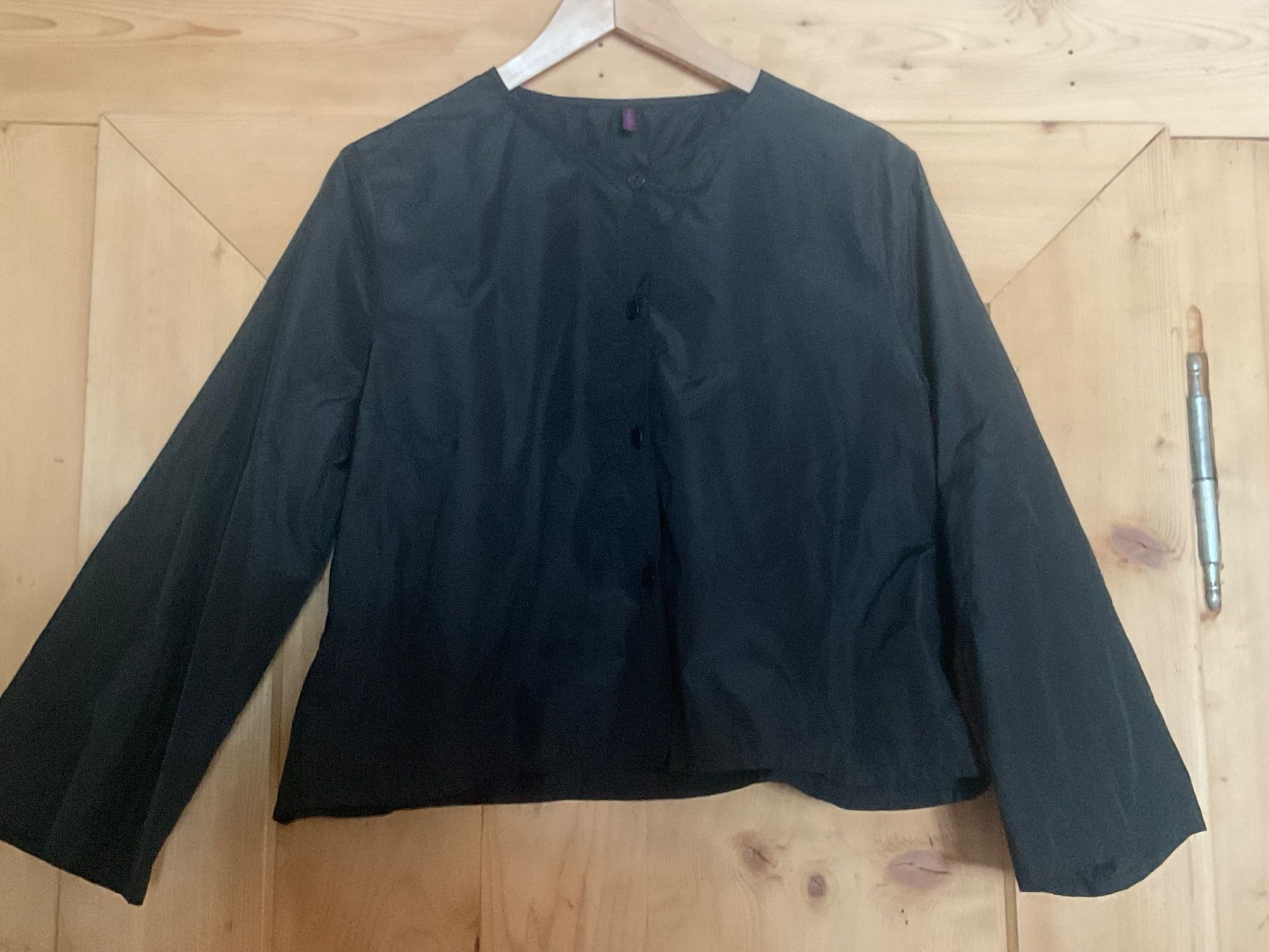 Katharina Hovman Chemisiers: Katharina Hovman Bluse Black Grösse 42 – Neuf (Voir description) à Scuol par Lotus2020 1