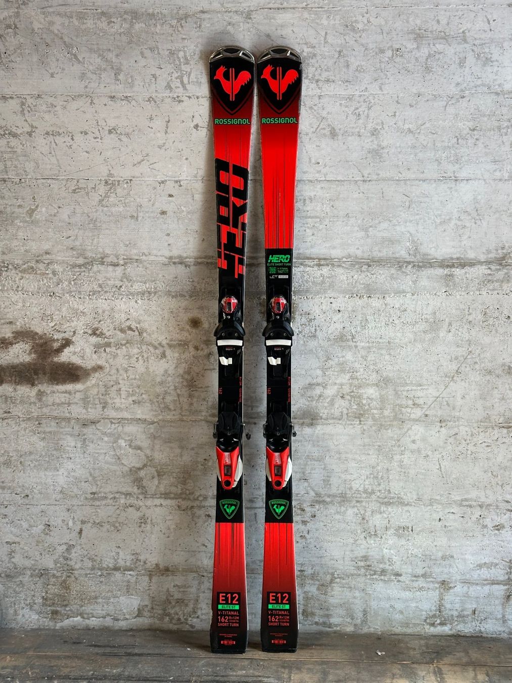 Rossignol Skis: Rossignol Hero Ski 162CM – D'occasion à Emmenbrücke par karkarkar