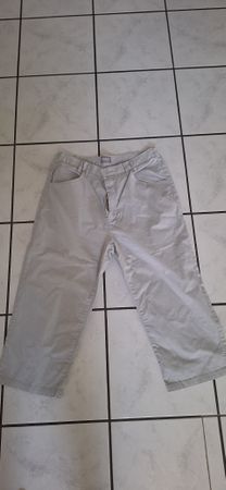 Damenhose 7/8 Länge Gr. 42 hellgrau