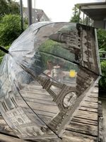 Regenschirm durchsichtig mit Paris-Motiven