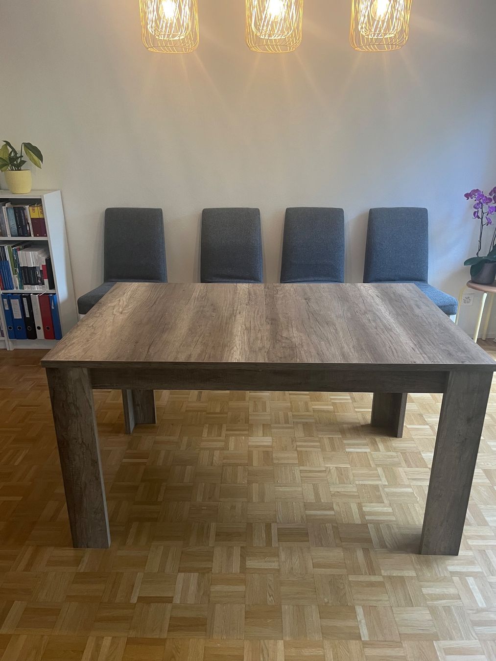 Tables: Esstisch aus Holz – D'occasion à Chur par sab_6mql 2