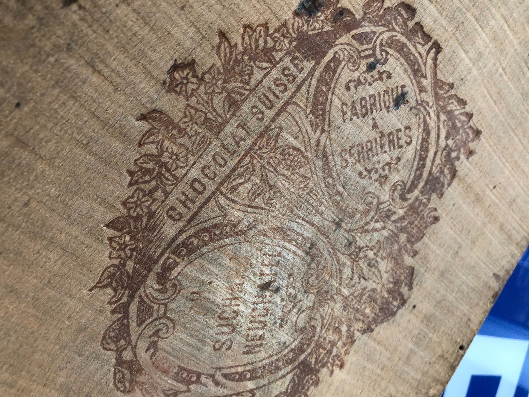 Suchard Barattoli: Suchard Ancienne boîte en bois – Usato da Thierrens venduto da Bigla 1