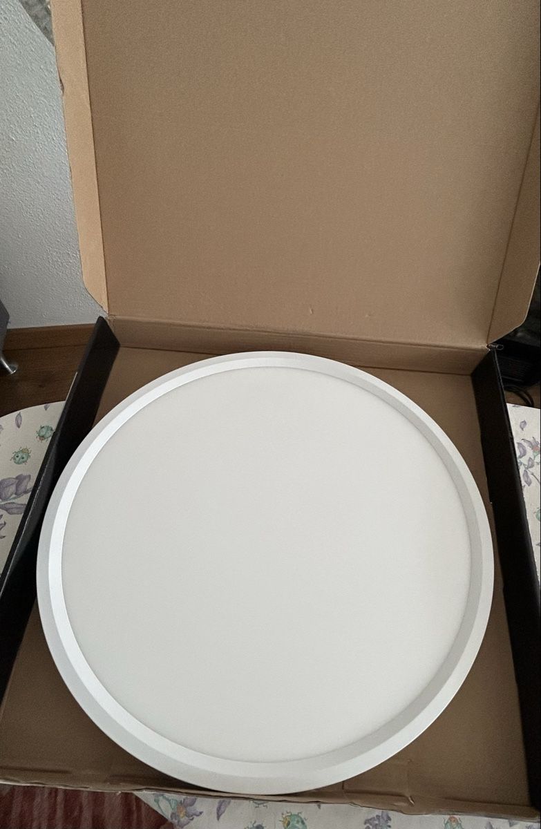 Lustres & lampes de plafonds: LED Deckenleuchte – Neuf avec emballage d'origine à Frauenfeld par berk39 2
