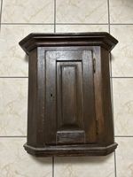 Antiker Wandschrank / Hängeschrank