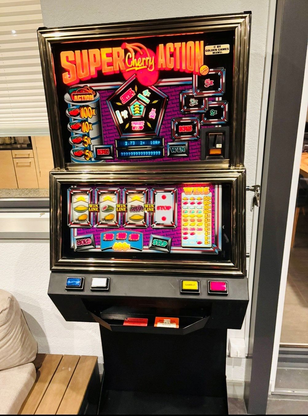 Spielautomaten: Spielautomat SUPER CHERRY ACTION inkl. Standfuss – Gebraucht aus Schwarzenburg von Probo89