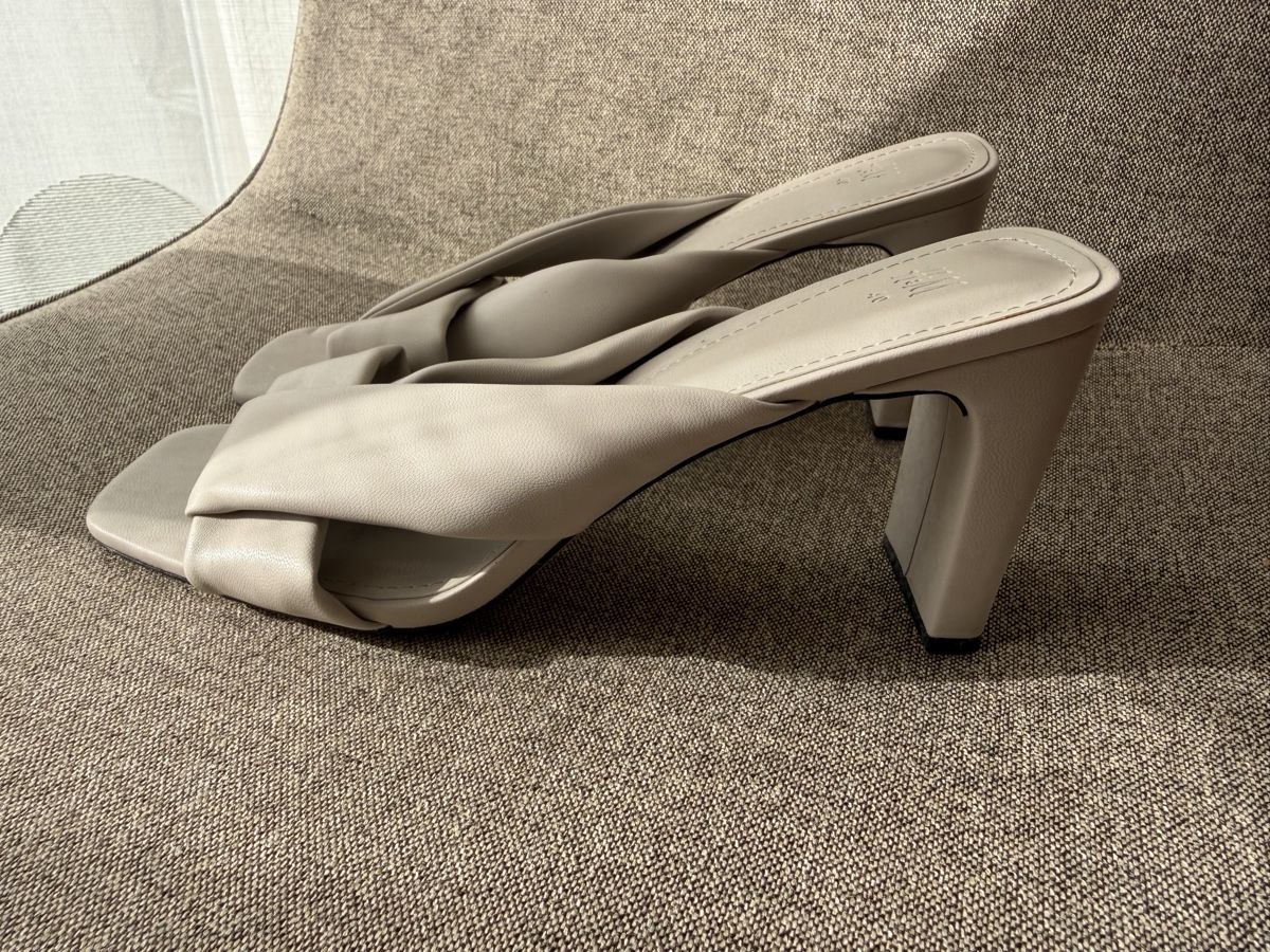 H&M Scarpe da donna: H&M Sandales T.40 – Usato da Fribourg venduto da VSL-LUXE-BRAND 6