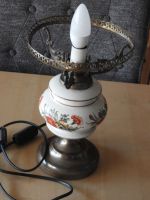 TISCHLAMPE WUNDERSCHÖNE AUS ALTEN ZEITEN, LEIDER OHNE SCHIRM
