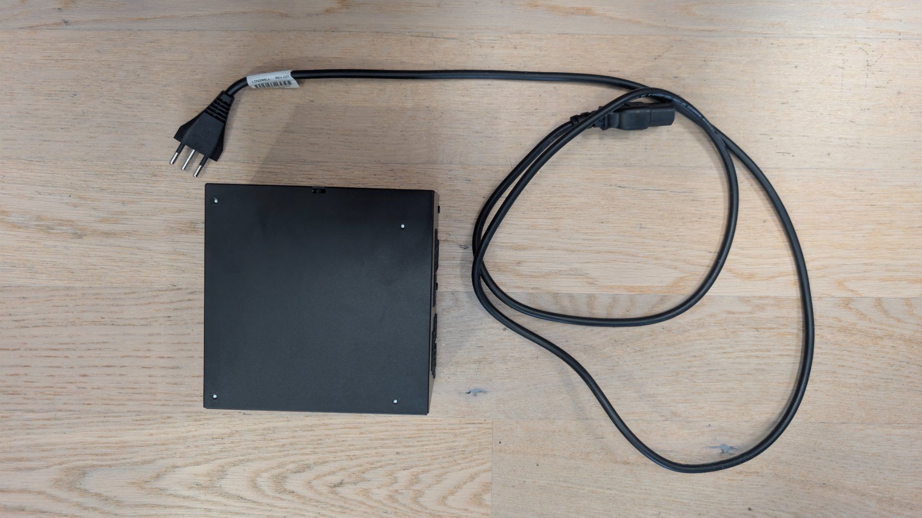 Componenti elettronici: Netzteil Liteon modular schwarz 850w – Usato da Lenzburg venduto da tea_pkz5 4