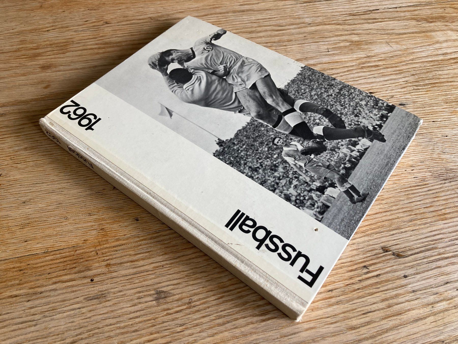 Bücher: Fussball 1962. – Gebraucht aus zürich von Tombola8