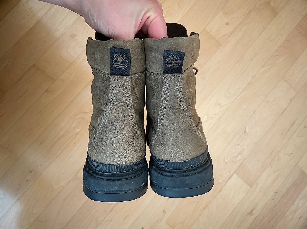 Timberland Scarpe da donna: Schöne Timberland Boots 38 - fast neu – Usato da Cham venduto da men_898q 2