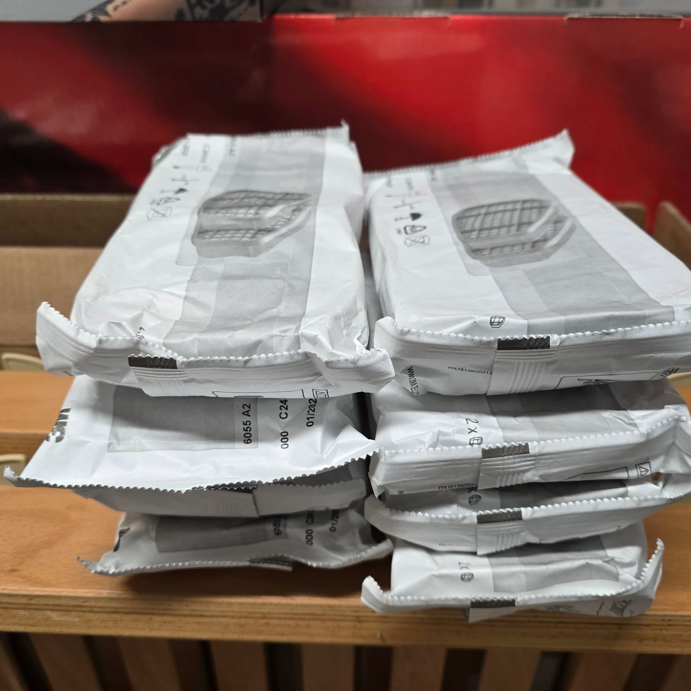 Protezione per viso e udito: Kit 3M 6000 + filtres de rechange – Nuovo e nell'imballaggio originale da Vétroz venduto da SLB-PT 1