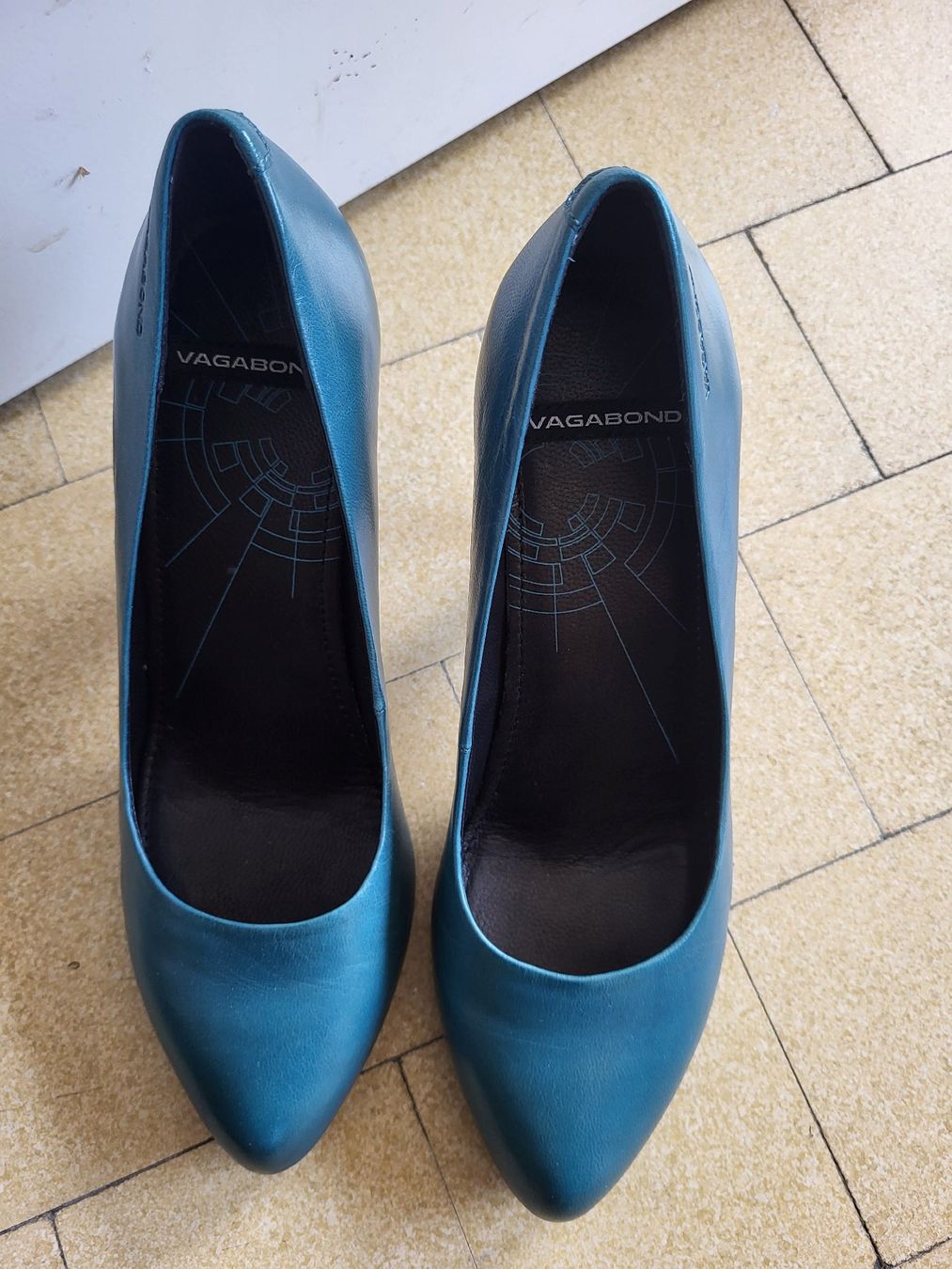 Vagabond Scarpe da donna: Vagabond Damen Pumps – Usato da Zweisimmen venduto da Adorable 5