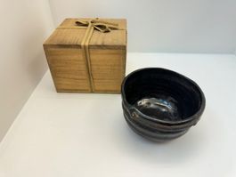 Teeschale Japan Chawan Keramik-  20. Jh. „Raku"