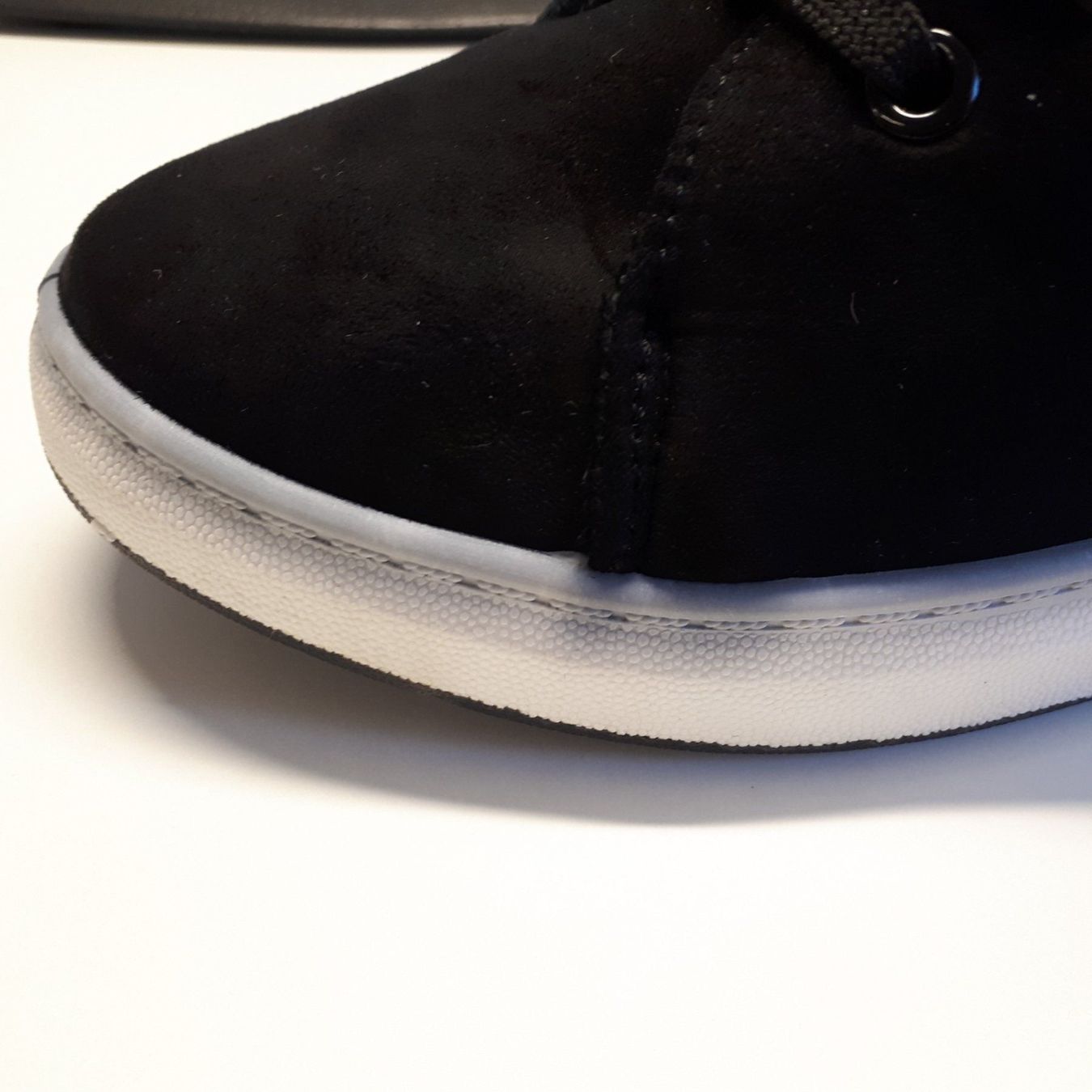 Scarpe da donna: Sneakers, schwarz, Kunstfell, Grösse 38 – Difettoso da Eschenbach SG venduto da Peachick 3