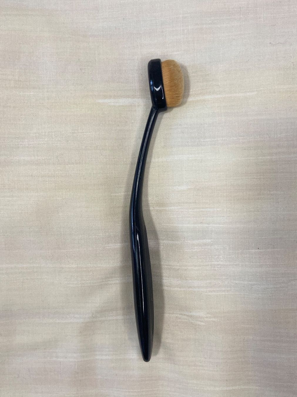 Make-up: Schminkpinsel - Oval Brush – Usato da Zürich venduto da dedasiba 2