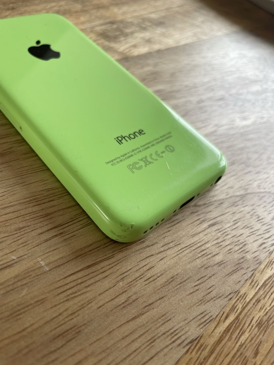 Apple Handys / Smartphones: Iphone 5C Grün 16GB – Defekt aus Niederdorf von ciritungol 5