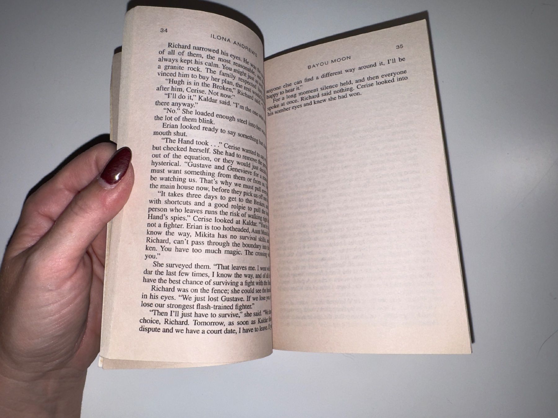 Bücher: NOVEL: Ilona Andrews, Bayou moon – Gebraucht aus Grosswangen von English_books 3