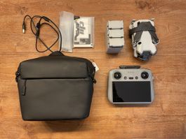 Dji mini 4 Pro, fly more Combo, super Zustand, kaum geflogen