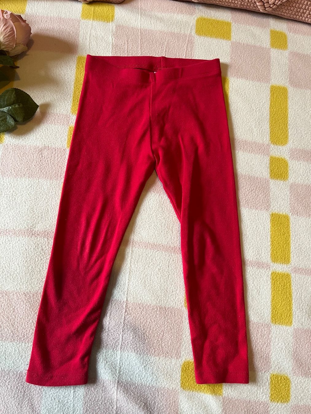 Next Leggings: Red leggings 3-4 years/104cm – Nuovo (secondo la descrizione) da Genève venduto da dmt_y25y