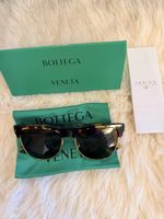 Lunettes de soleil bottega venetta neuves