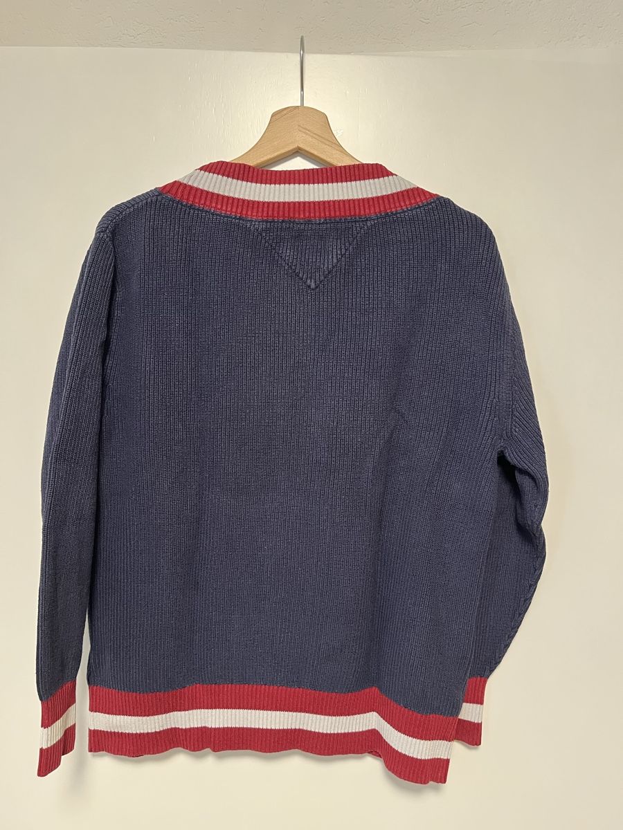 Tommy Hilfiger Pulls & Sweat-shirts: Tommy Jeans Pullover mit V-Ausschnitt (Gr. S) – D'occasion à Ottenbach par yas_9yth 4