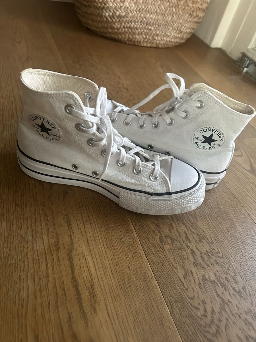 Converse Chaussures hommes: Converse All Star Grösse 38 – D'occasion à Hausen am Albis par leonie.mitti 4