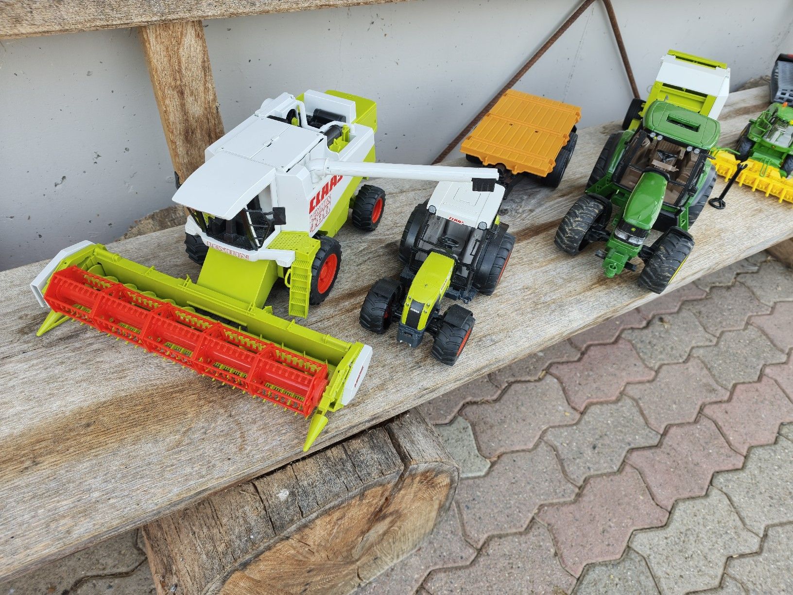 Bruder Giocattoli: Landwirtschaftsmodell Set Bruder  – Usato da seon venduto da Betttuner 1