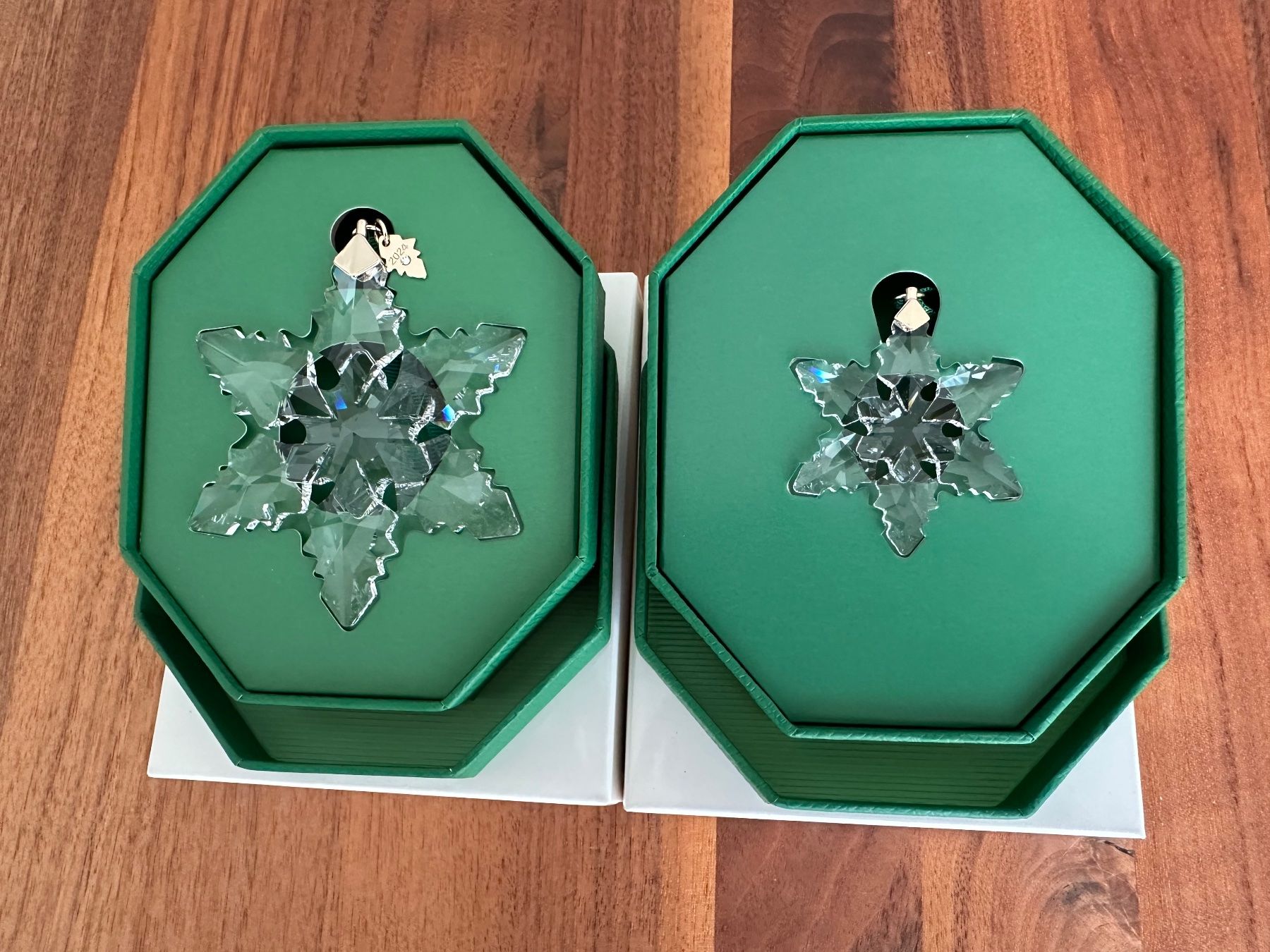 Swarovski Tutte le decorazioni: Swarovski Ornament Set 2024 – Nuovo e nell'imballaggio originale da Emmen venduto da Marlene5