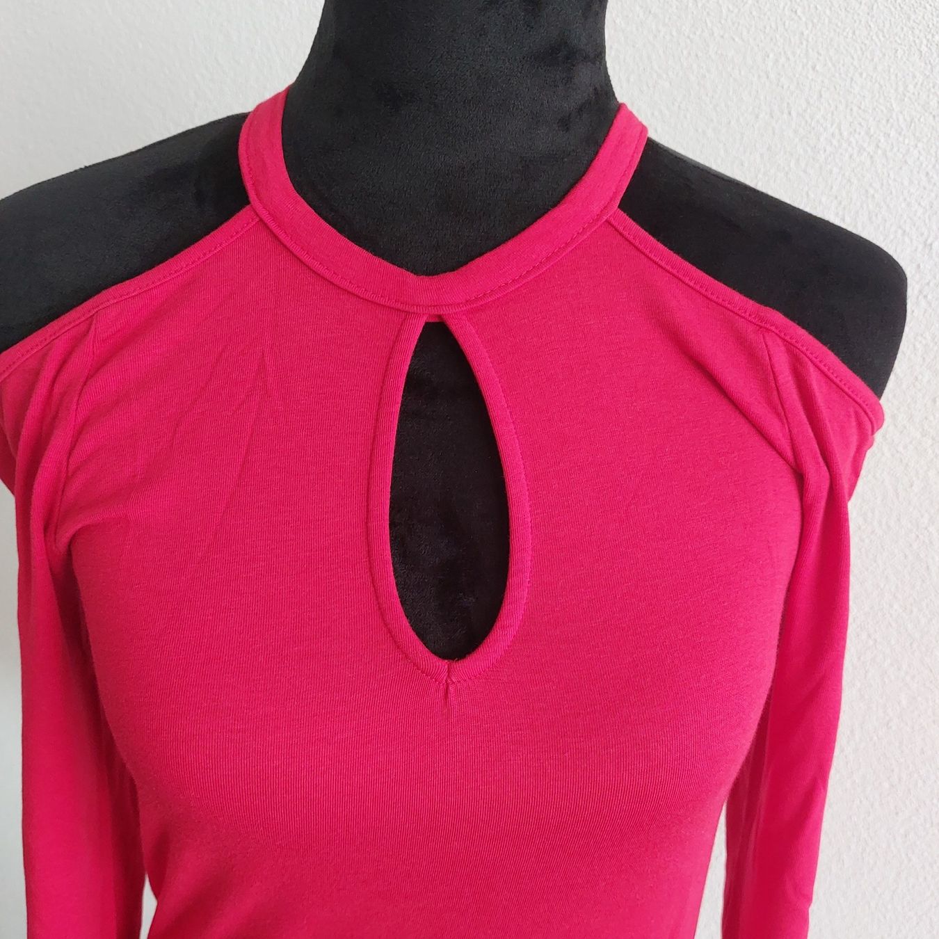 T-shirt: Rotes Langarmshirt – Nuovo (secondo la descrizione) da Muri AG venduto da ReBoutique 3
