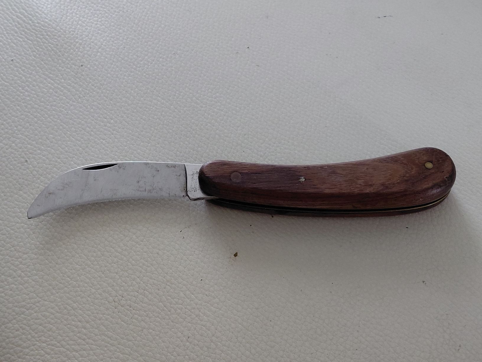 Victorinox Taschenmesser: Victorinox Gärtnermesser gebrauchter Zustand – Gebraucht aus Belp von mar_76s8