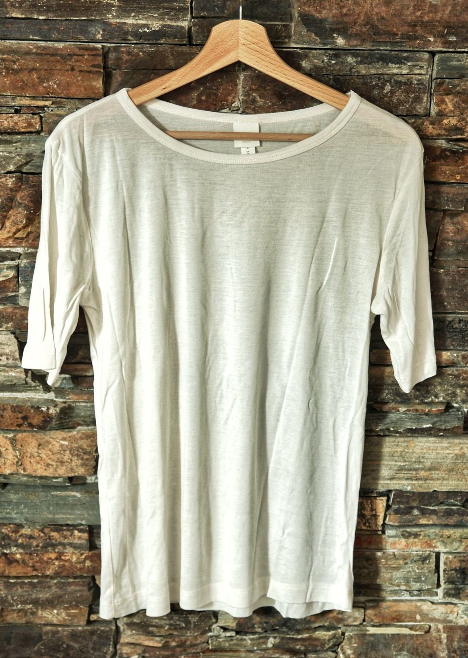 H&M T-Shirts: T-Shirt H&M Basics Gr. M – Gebraucht aus Wohlen AG von Exitburn