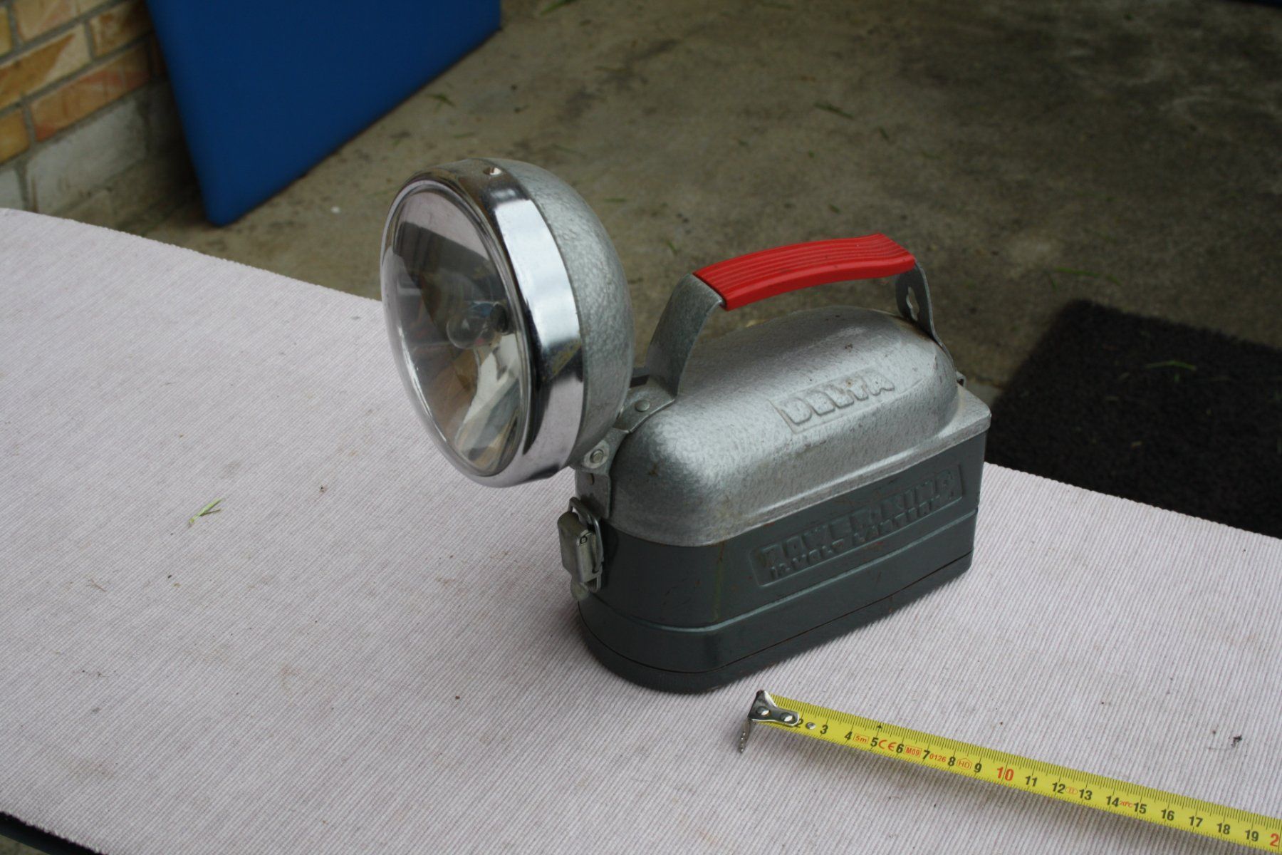 Lampade: VINTAGE LAMPE DELTA SBB? – Usato da Wauwil venduto da Pneuedy 2