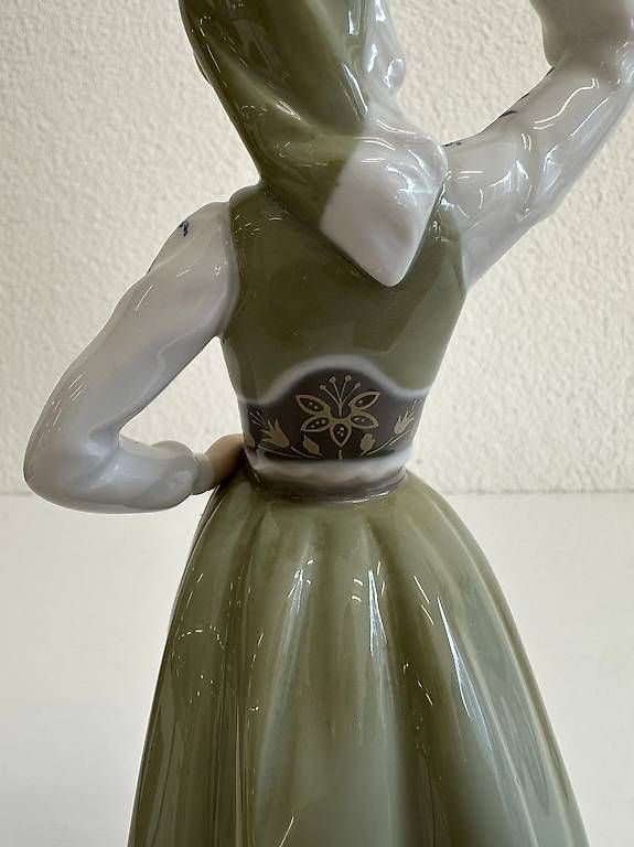 Statuette: Goebel Figur Ines 1986 W Germany – Usato da Obernau venduto da Arche_Noah_Brocki 6