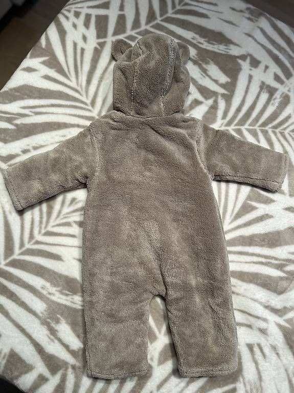 C&A Completi: Baby Overall Gr. 62 – Usato da Leuggern venduto da Dragon_Liz 2